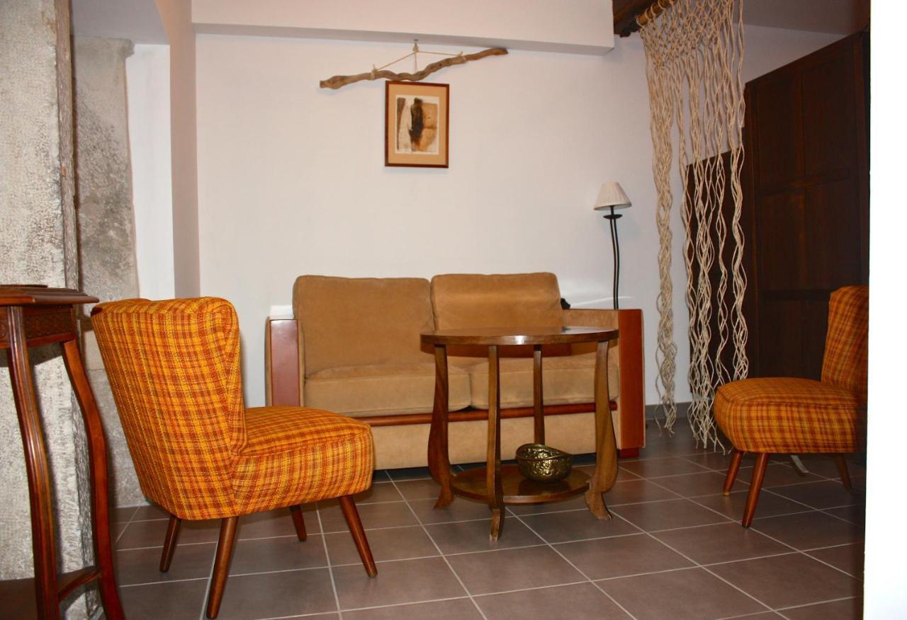 Les Chambres De Blanot Blanot  Kültér fotó